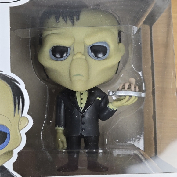 Funko Pop! Lurch with Thing Vinyl Figure - Picture 8 of 9